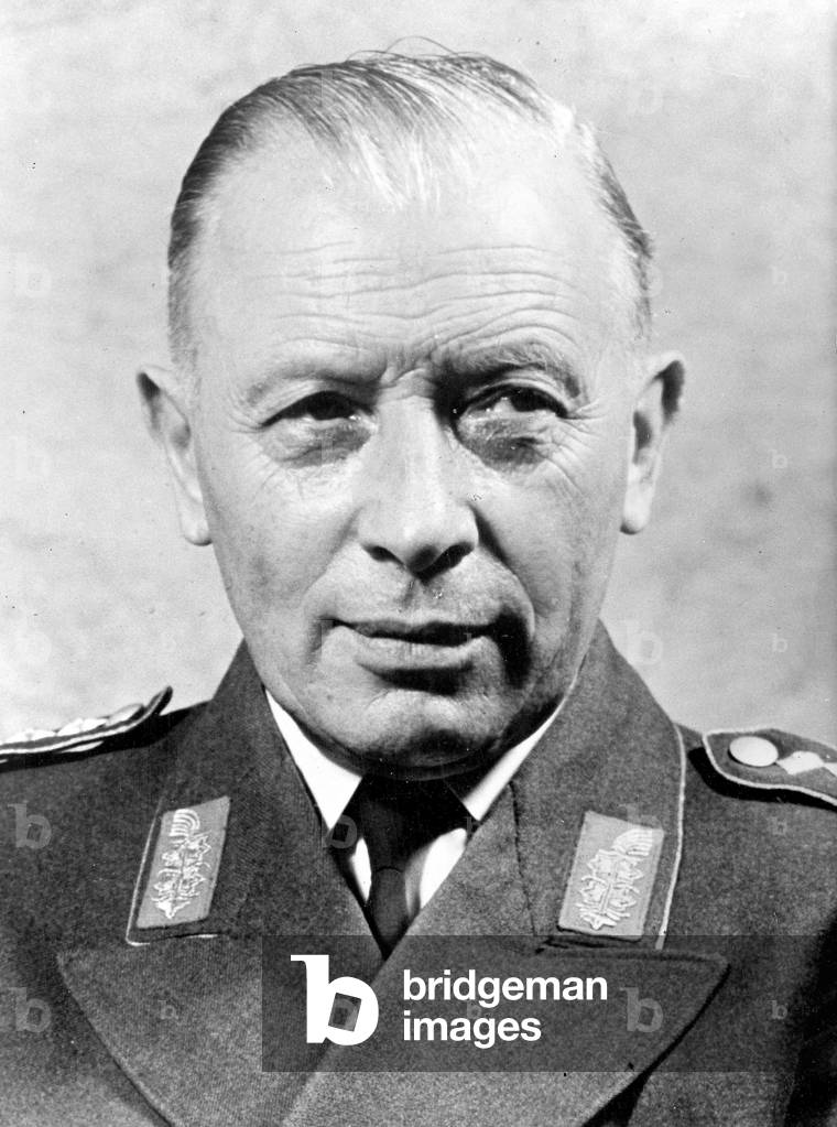 General Adolf HeuSinger (1897-1982) officer of the German army during ww2, he played an important role in NATO after the war, and was chairman of its military committee (1961-1964)
