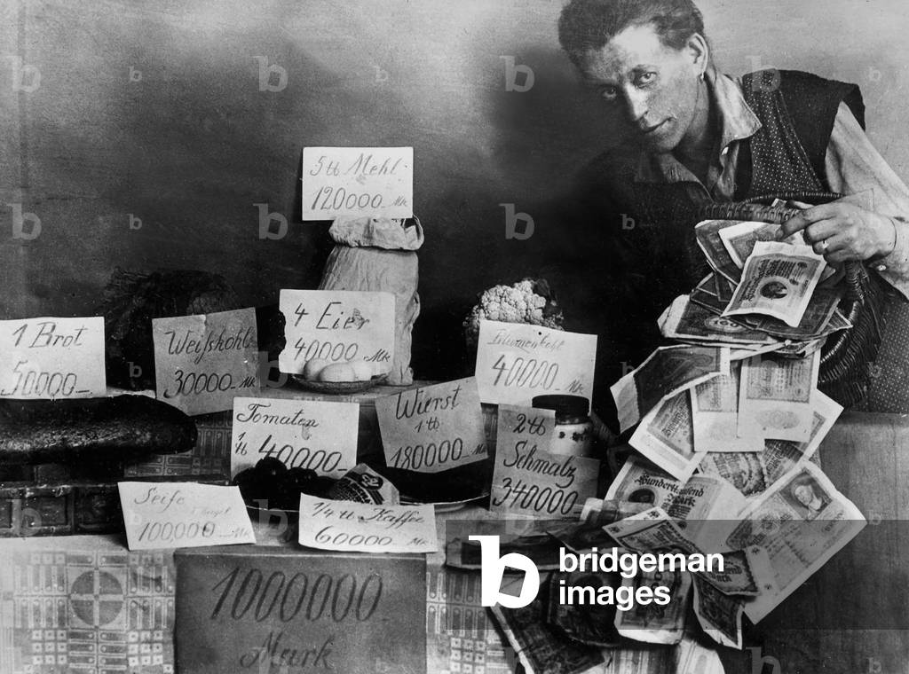 Devaluation of mark during inflation in 1923 in Germany : to buy simple products, thousands of marks are necessary