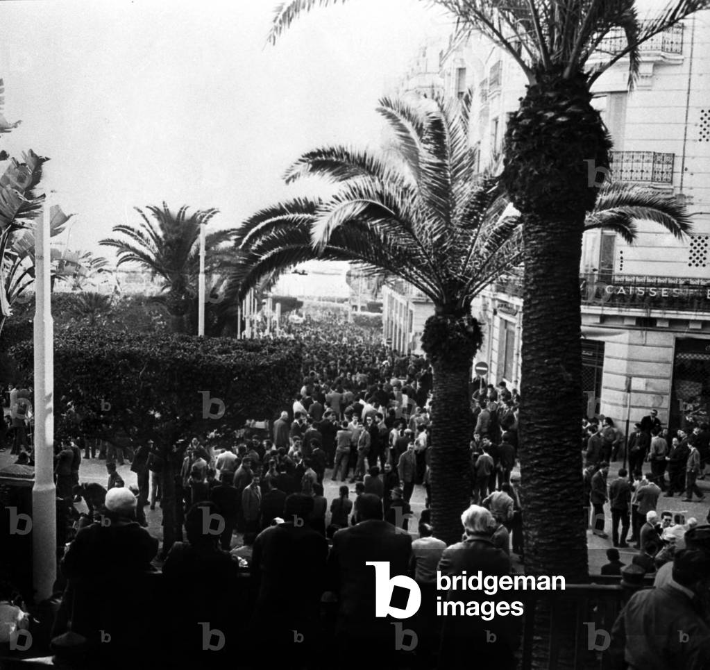 Days of barricade in Algiers (demonstrations in favour of French Algeria) January 28, 1960 during war in Algeria war
