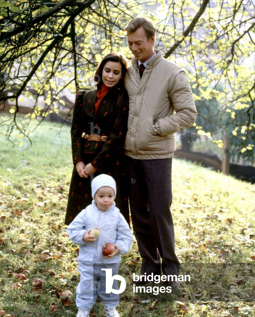 Prince Henry of Luxembourg (son of JohnOfLuxembourg and JosephineCharlotte ofBelgium) with wife Maria Teresa Mestre and their son prince William (future grand-Duke heir of Luxembourg) c.1983