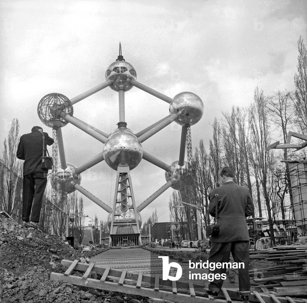 World fair in Brussels on March 29, 1958 : the Atomium