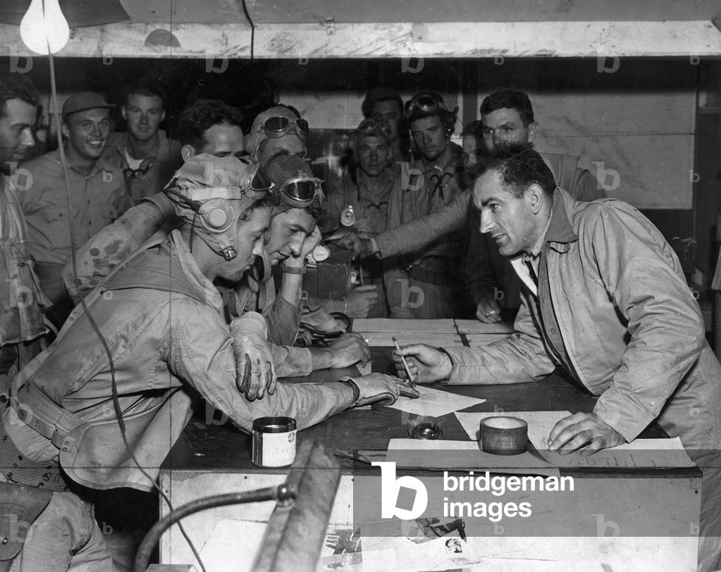 Captain Joseph McCarthy interviewing Marines who just returned from raids on Japanese installations in the Solomons