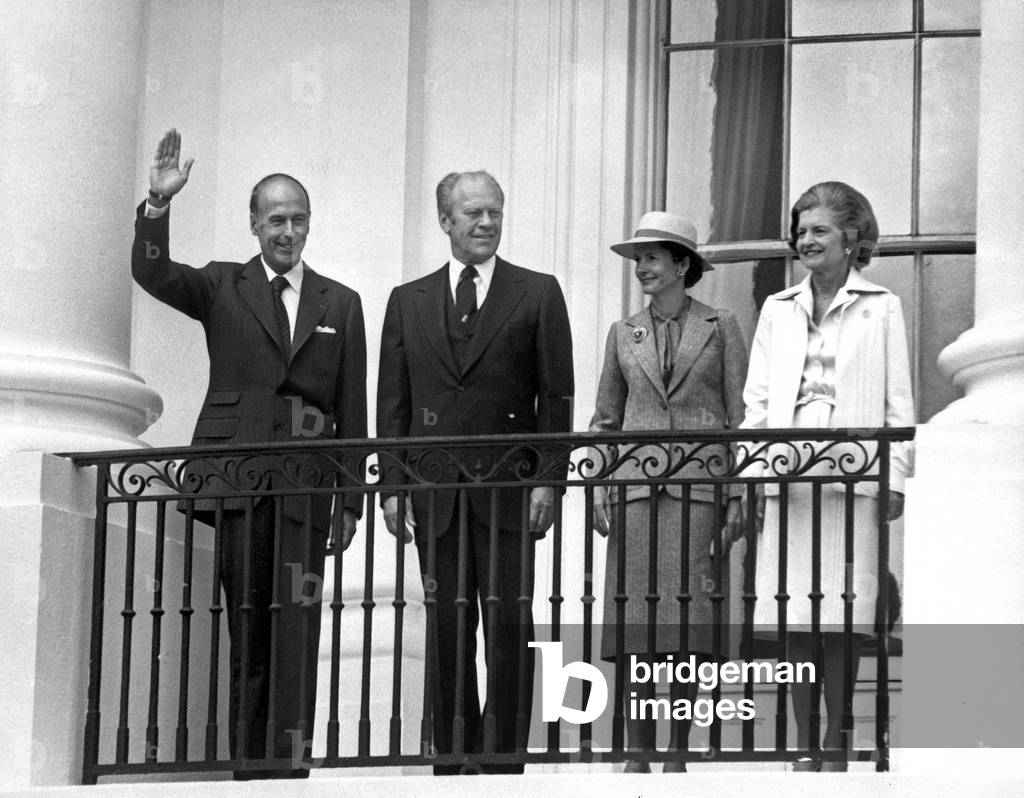 l-r : French President Valery Giscard d'Estaing, American President Gerald Ford, Mrs Anne Aymone Giscard d'Estaing and Mrs Betty Ford at White House in Washington May 12, 1976