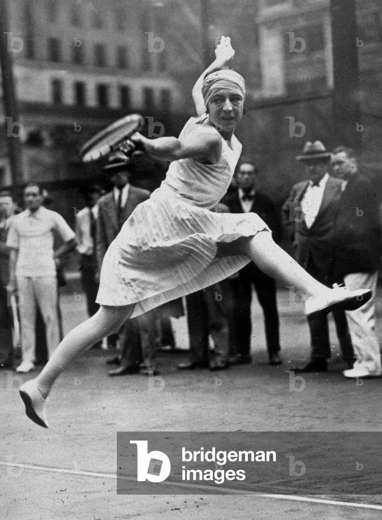 Suzanne Lenglen, New York, 1926 (b/w photo)