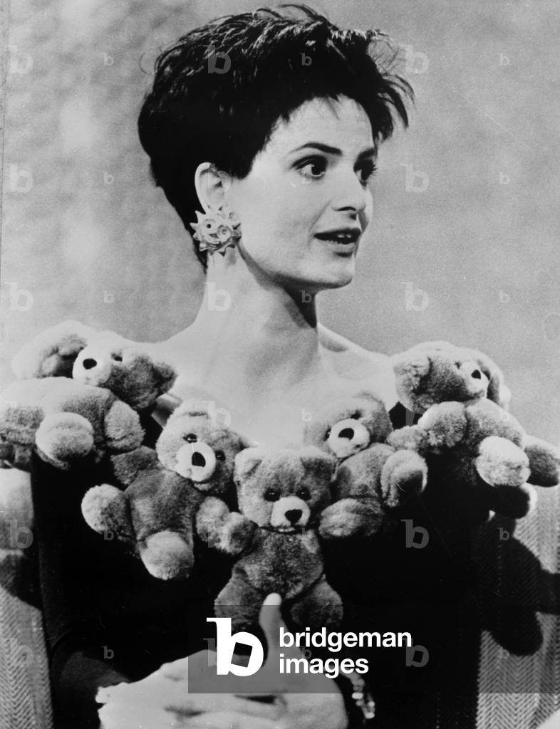 The German Princess Thurn und Taxi wearing her dress with plush cubs adorning the collar of her dress on September 7, 1989