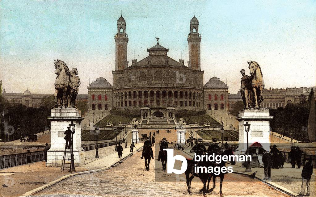 Trocadero palace built for the 1878 Paris World Fair, c. 1906 (photo)