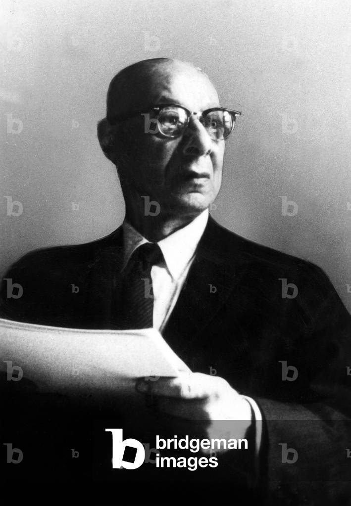 Docteur Bruno Bettelheim (1903-1990) American psychoanalyst of Austrian origin director of the Orthogeny School, his work is about mass behaviour , here c. 1974