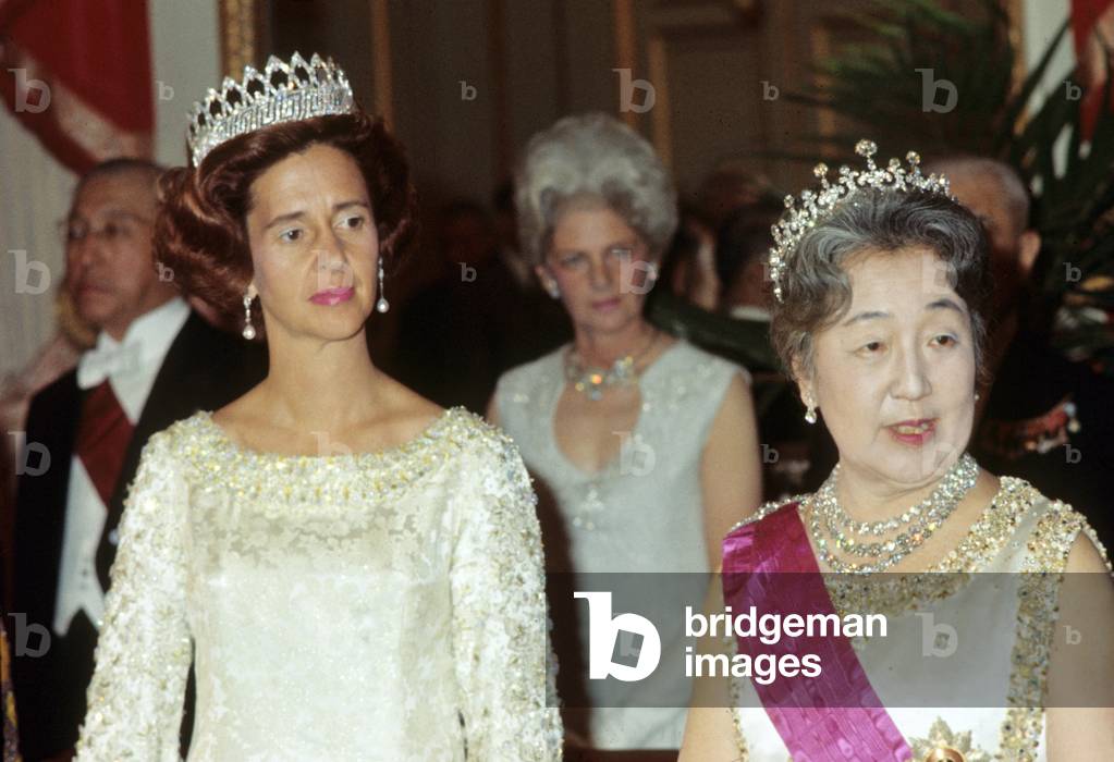 Visit of japanese sovereigns in Belgium, October 1st, 1971 : empress of Japan Nagako Kuni and Queen Fabiola of Belgium
