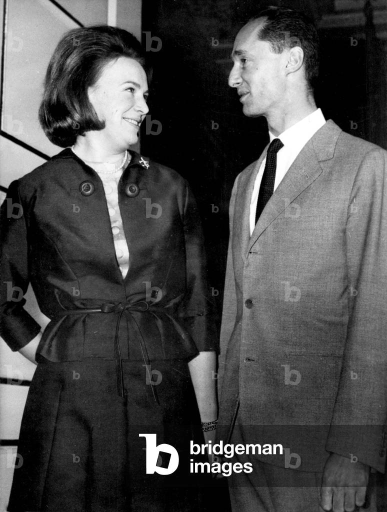Princess Irene of Holland (Beatrix-sister) and fiance prince Carlos Hugo of Bourbon Parma April 07, 1964 announcing theyr will warry outside Holland