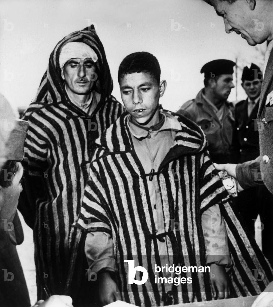Interrogation by of members of FLN who have rejoined French troops, in Ain Beida, March 23, 1959
