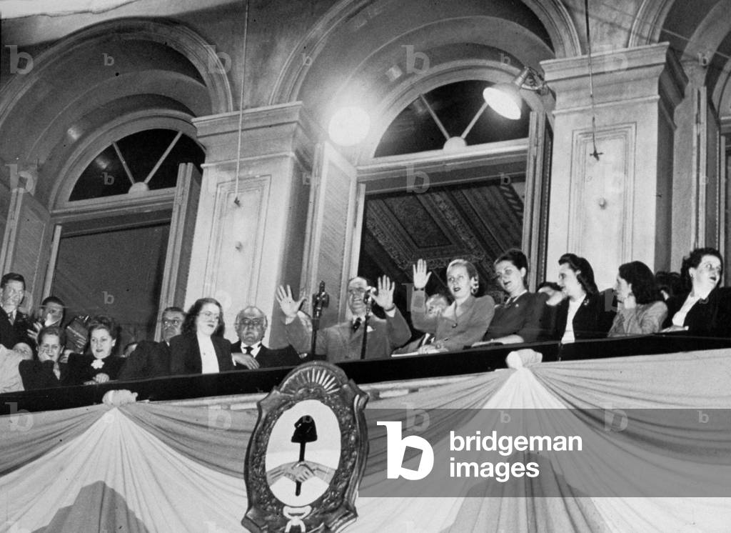 Juan and Evita Peron announcing the right of votefor women in Argentina in 1947