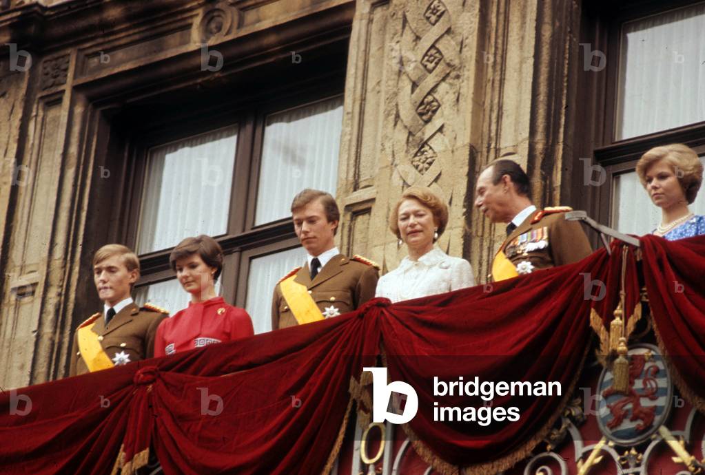 Grand Duke Jean of Luxembourg and his wife Grand Duchess Josephine-Charlotte withthier children in May 1978 : l-r : prince Jean, Princess Margaretha, prince Henri (future Grand Duke), Grand Duchess Josephine-Charlotte, Grand Duke Jean of Luxembourg, Princess Marie-Astrid