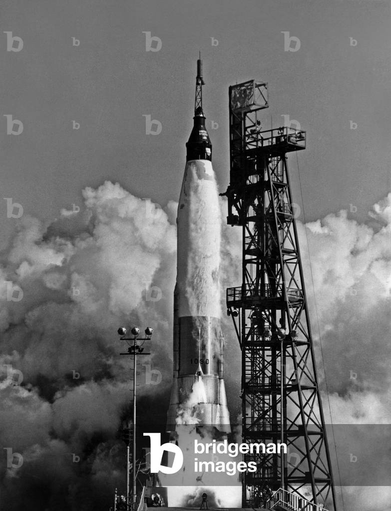 Atlas rocket containing the Mercury capsule with Astronaut John Glenn launch at Cape Canaberal February 20, 1962