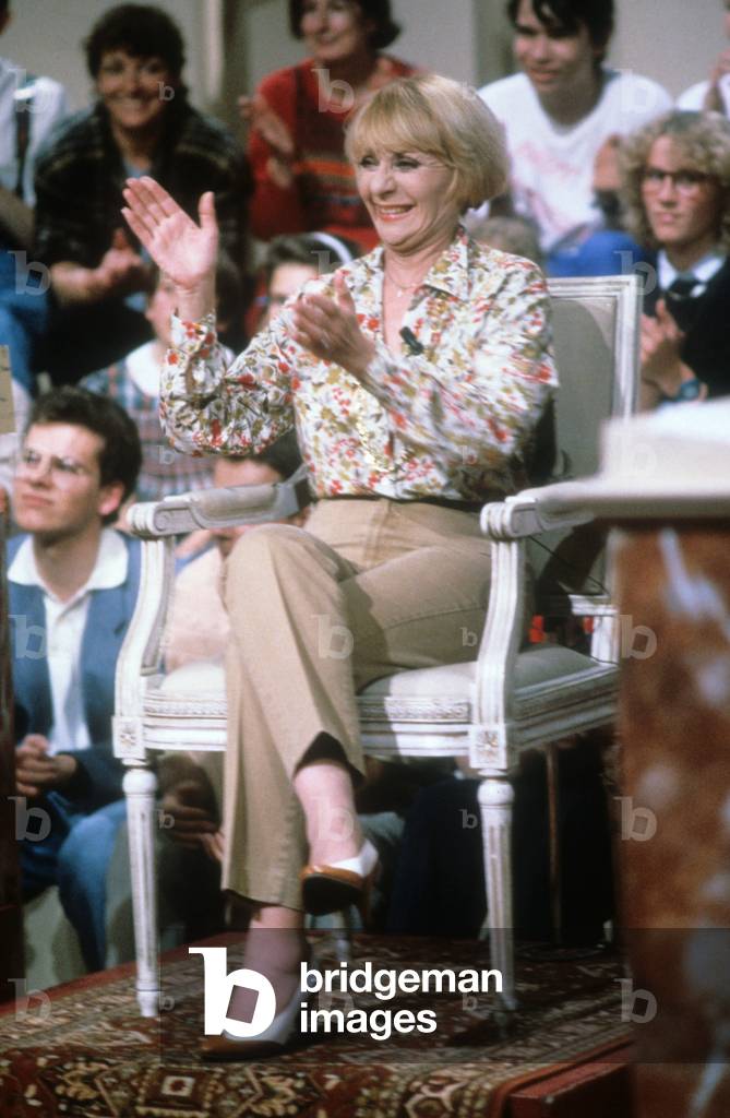 Annie Cordy on the show The Game of Dictionaries. 1992