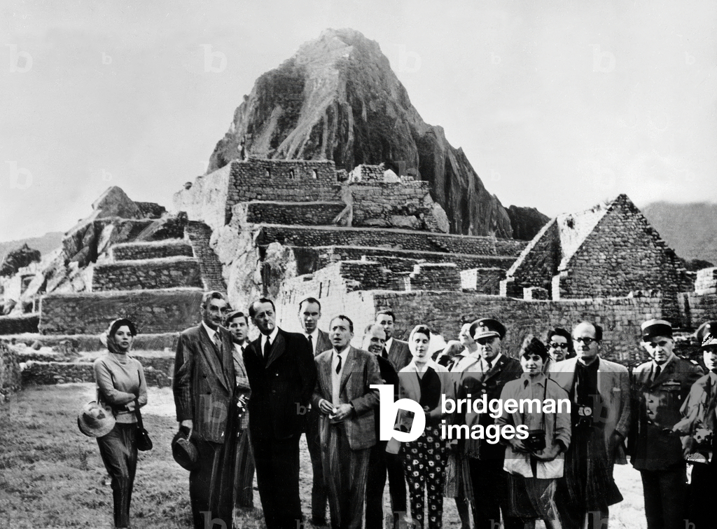 Andre Malraux (1901-1976) in Machu Picchu in Peru in 1959 ; with Albert Beuret, Pierre Moinot ; c : Madeleine Malraux