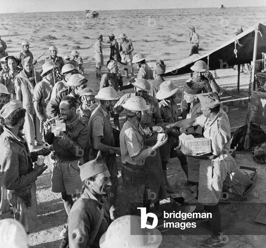 Free French Forces evacuating Bir-Hakeim June 13, 1942 BirHakeim during Libyan campaign Resistance resistant