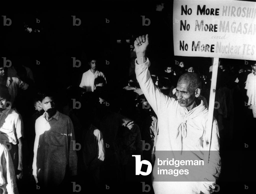 Demonstration in India against nuclear tests in Delhi September 24, 1962
