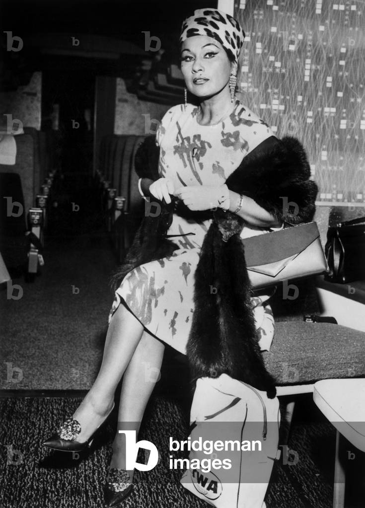 Peruvian Singer Yma Sumac arriving at Los Angeles airport in April 1st, 1962