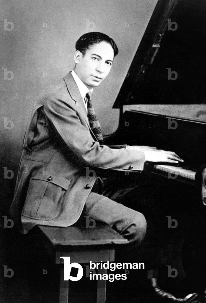 Jelly Roll Morton (1885/1890-1941, real name Joseph Ferdinand Lamothe) at the piano c.1915