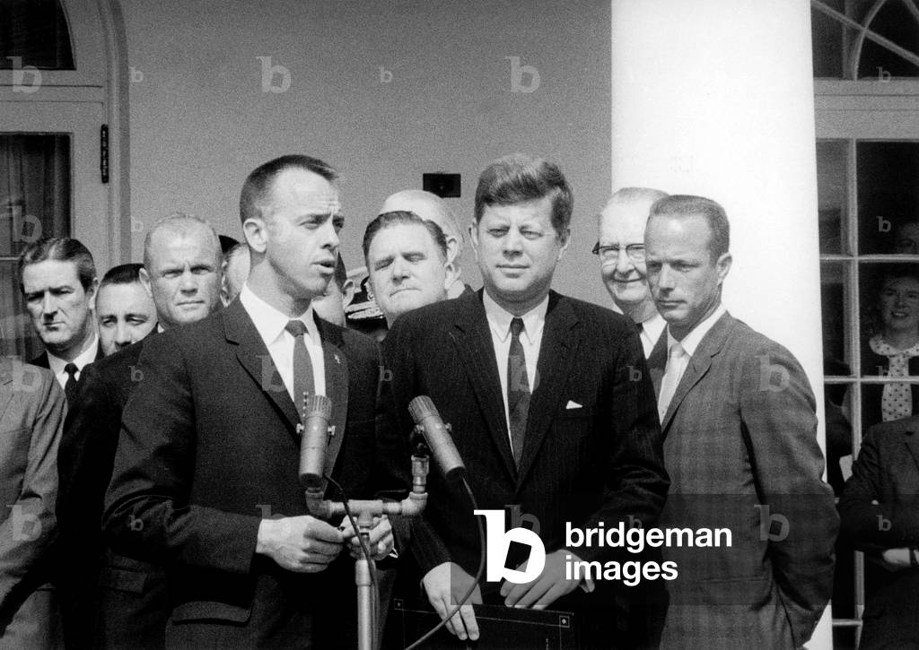 The Astronaut Alan B. Shepard rewarded by American President John Kennedy at White House in Washington, May 8, 1961 (Mercury project)