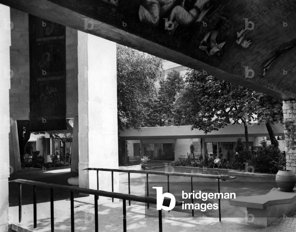 The Polish Pavilion, Paris World Fair, 1937 (b/w photo)