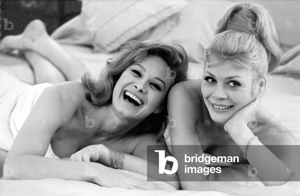 Models Danik Patisson and Fanny Kohler (r) October 07, 1963