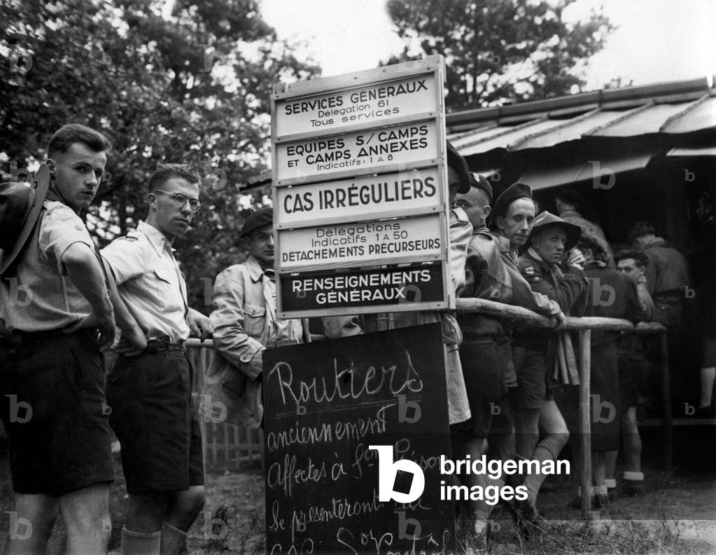 6th World Scout Jamboree, August 1947 in Moisson, France (b/w photo)