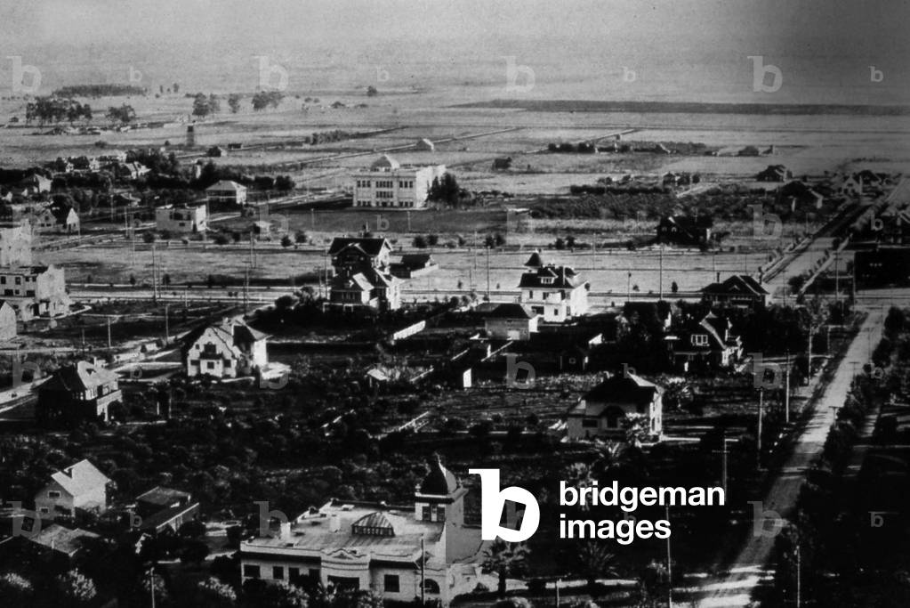 Hollywood 1905 a droite Hollywood Boulevard