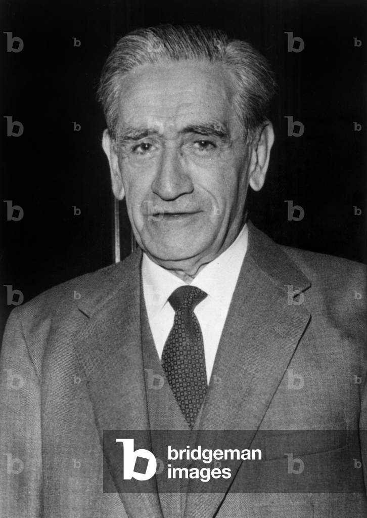 the General Augustin Munoz-Grandes, commander-in-chief of the armed forces in Spain