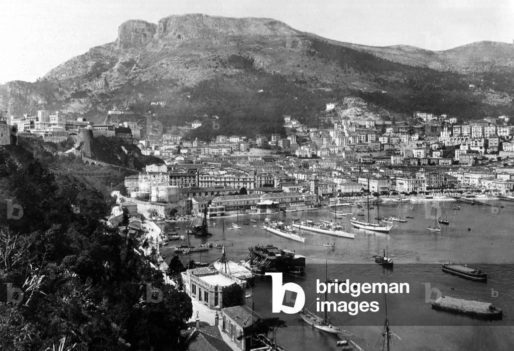 Principalty of Monaco : on l on the Rock is the palace , then on r is the harbour c. 1940