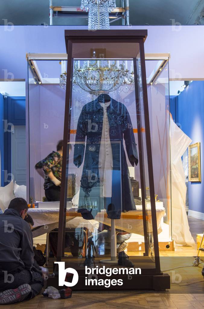 Bild von Fotografie "Montage der Ausstellung "Peter der Große" 2017