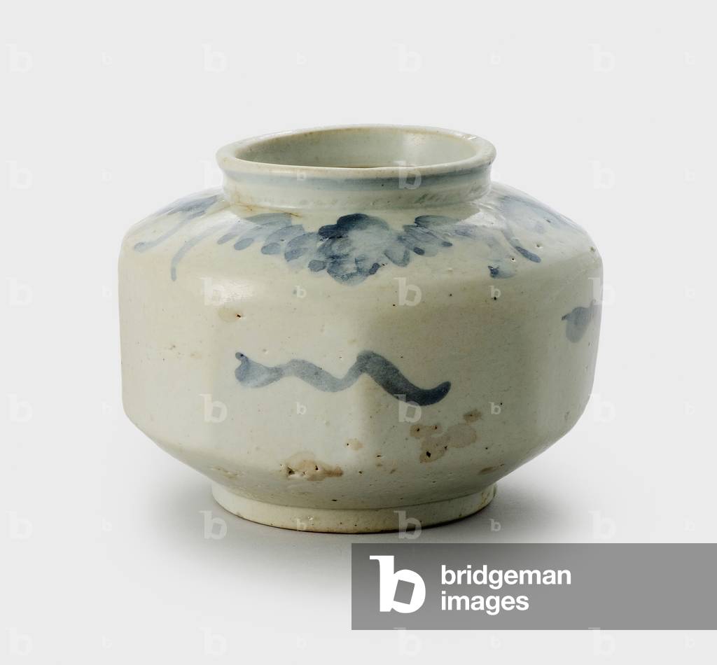 Image of Decorative Arts depicting Octagonal jar 1800 by Korean Artist