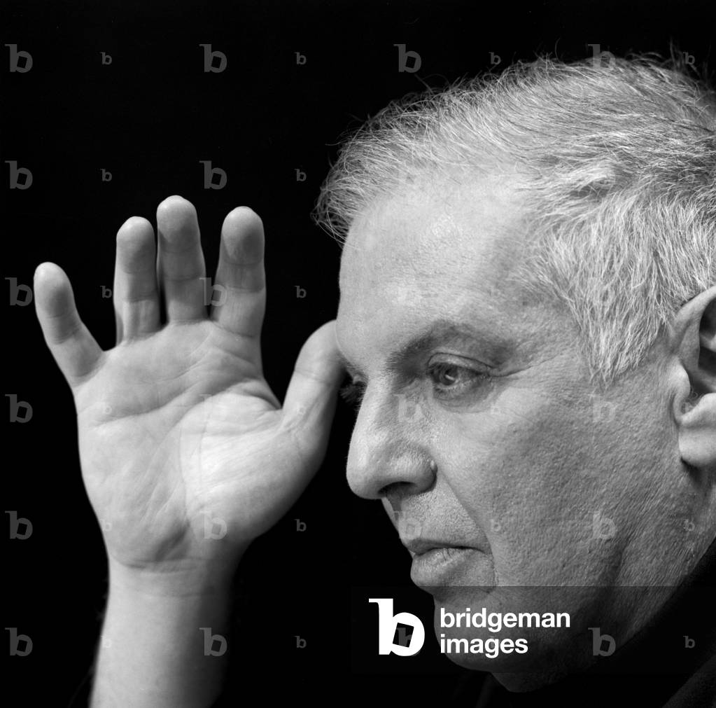 Image of Photography depicting Daniel Baremboim by Sheila Rock, b/w
