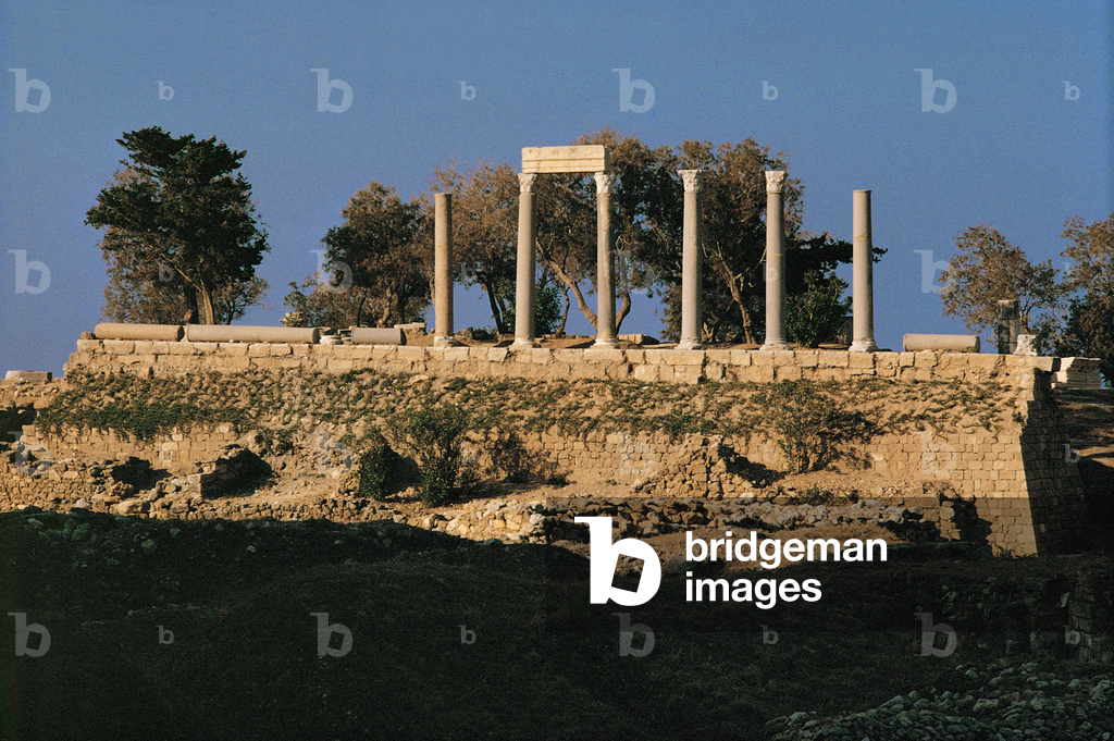 Immagine di Fotografia "Rovine fenicie" di Erich Lessing