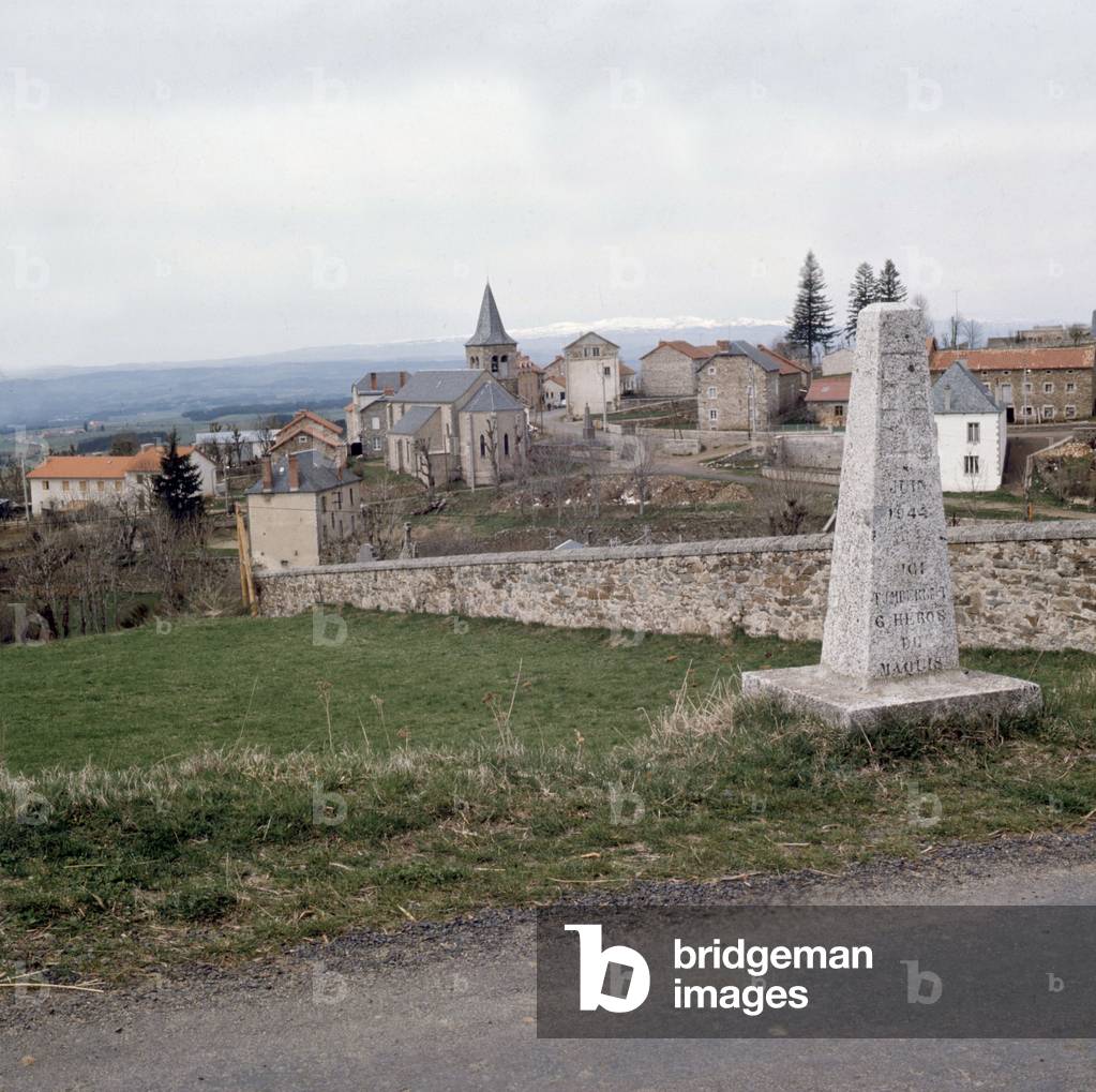 Clavieres (Cantal, Frankreich): Kriegsdenkmal für Helden des Maquis (während des Zweiten Weltkriegs)