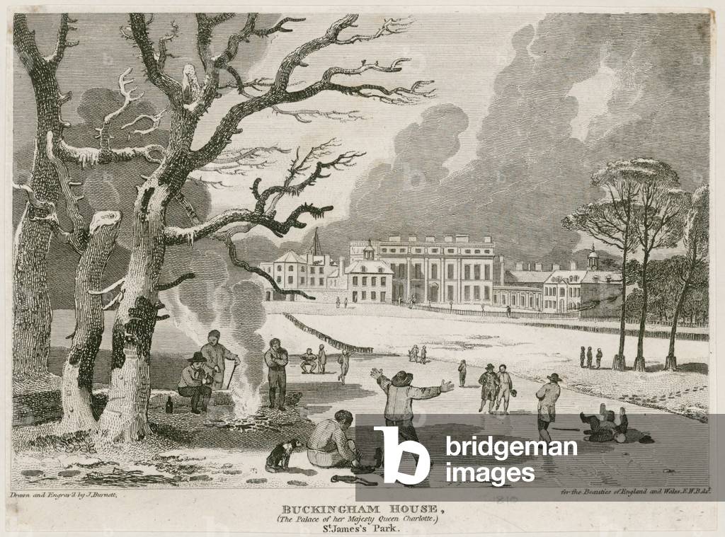"Buckingham Casa" di English School, b/w