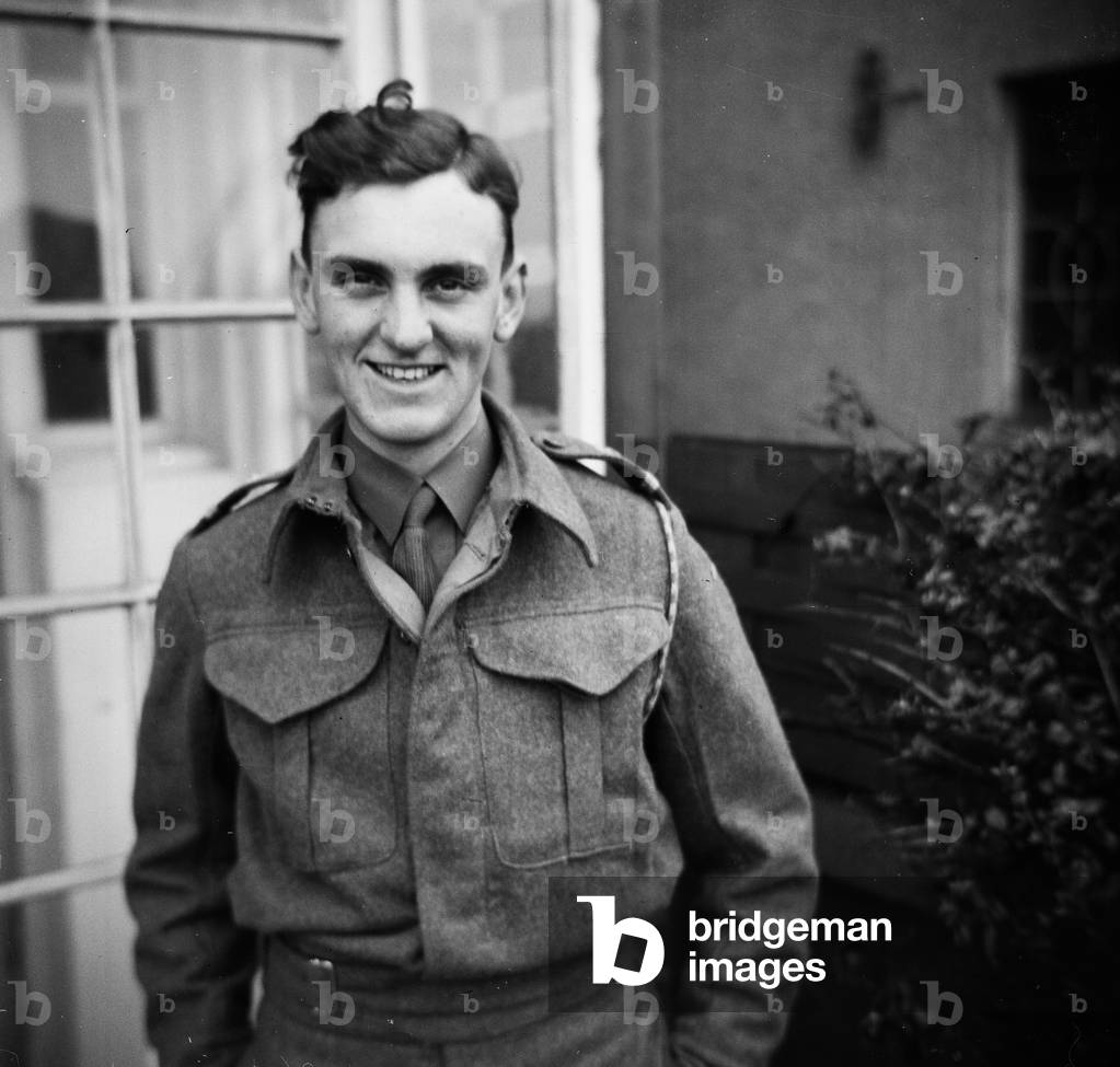 "Leutnant Geoffrey Hird" 1944