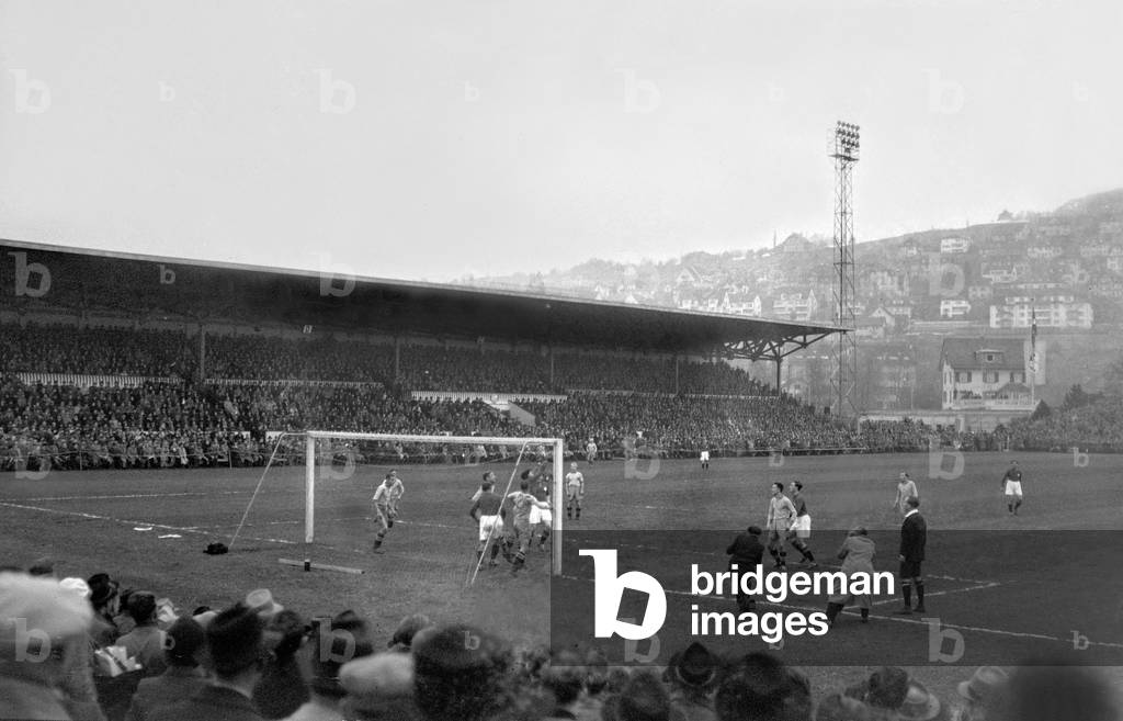 Image of Switzerland Soccer Che Swe, 1942 (b/w photo)