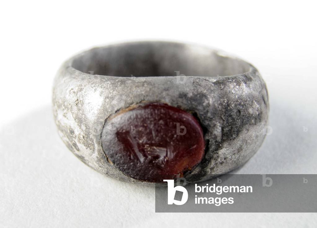Image of Jewellry depicting Finger ring with intaglio (silver) 43 by Roman