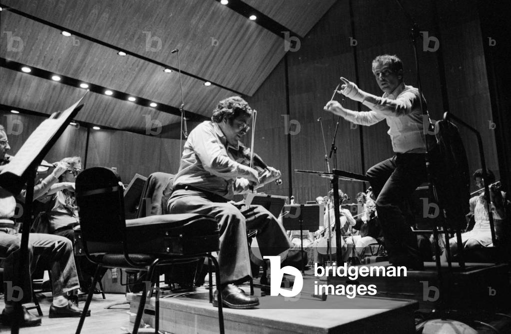"Itzhak Perlman e Daniel Barenboim" di Marion Kalter, b/w