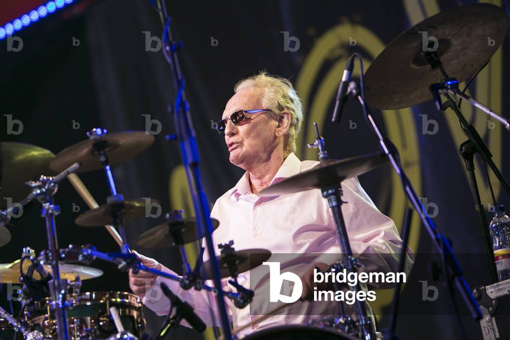 Image de Photographie représentant Ginger Baker au Love Supreme Jazz Festival 2015 par Simon Jay Price