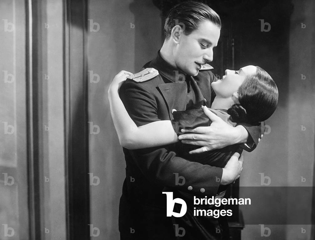 Immagine di Fotografia "Adolf Wohlbrueck e Karin Hardt in 'Port Artu'" 1936, b/w