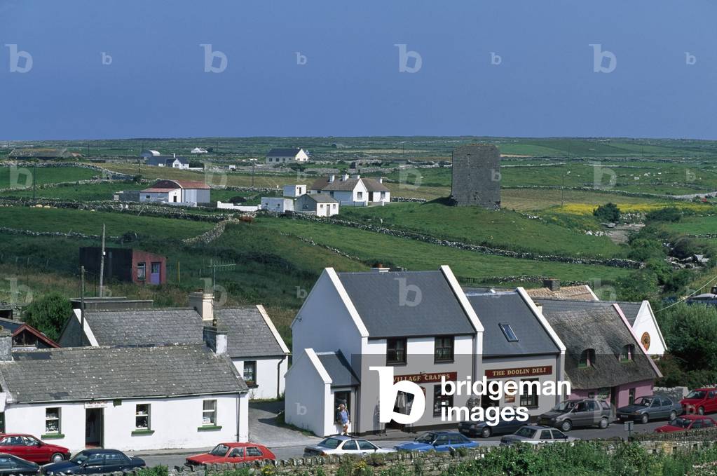"Doolin Village"