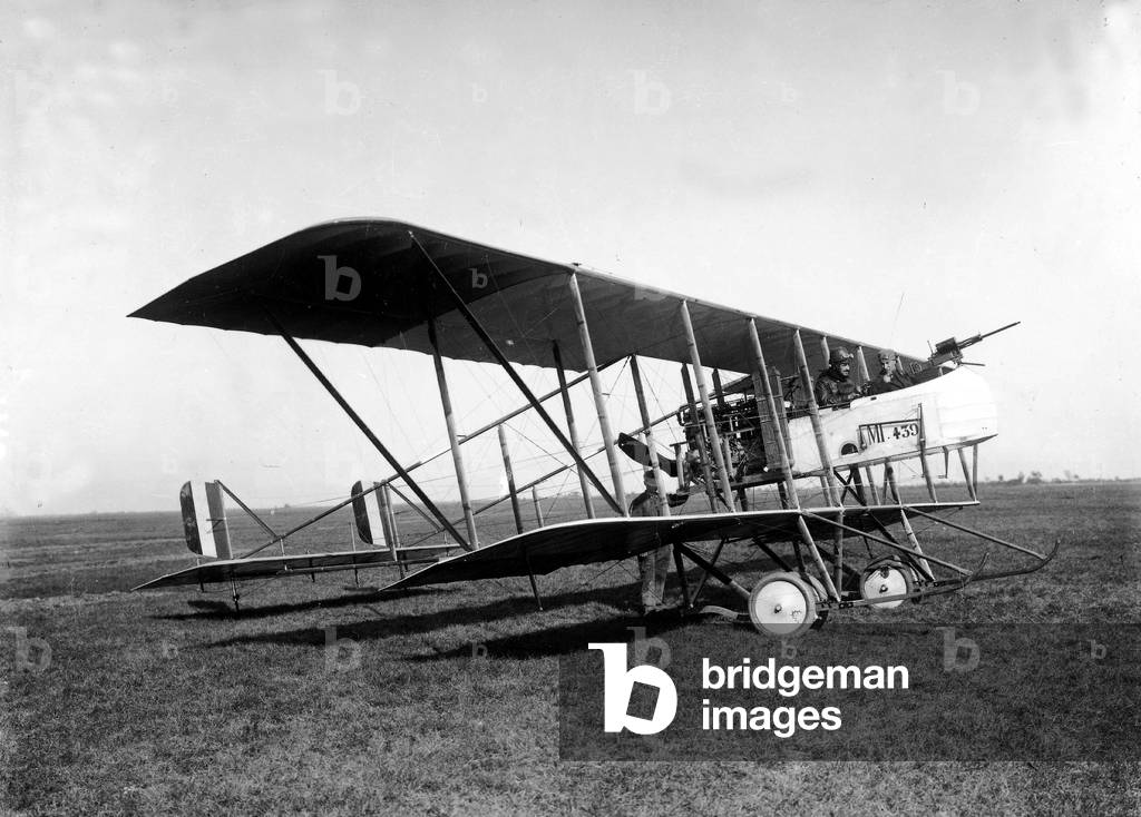 Bild von Fotografie "Farman F5B Doppeldecker im Jahr 1914" 1914, b/w