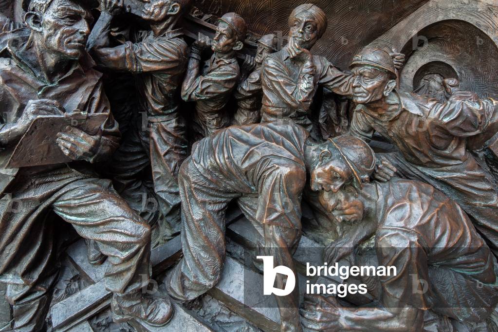 The Meeting Point - Frise by Paul Day, 2007