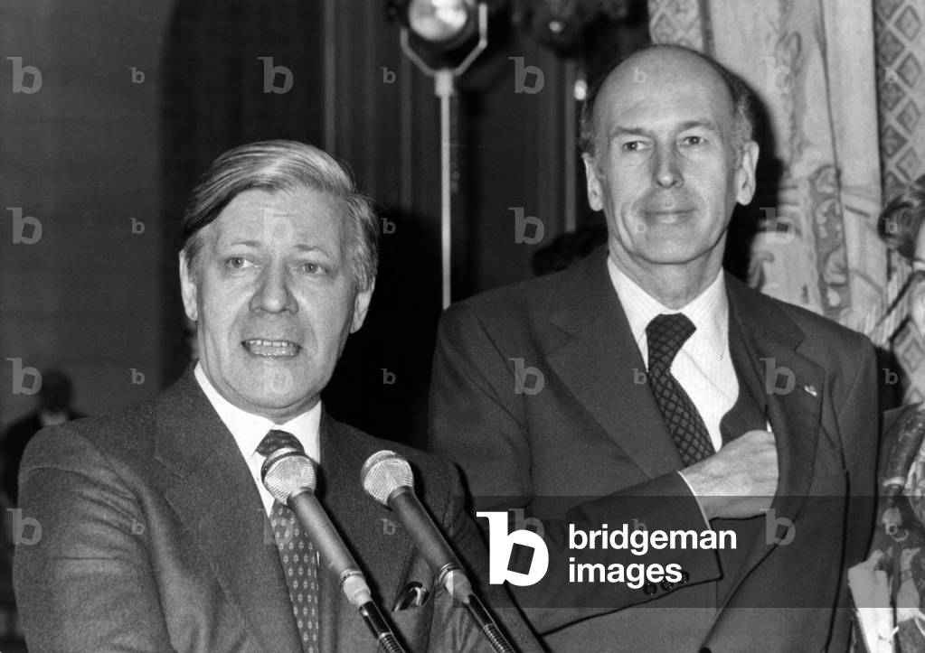 Image of Photography depicting Helmut Schmitt et Valery Giscard d'Estaing (b/w photo) 1977, b/w
