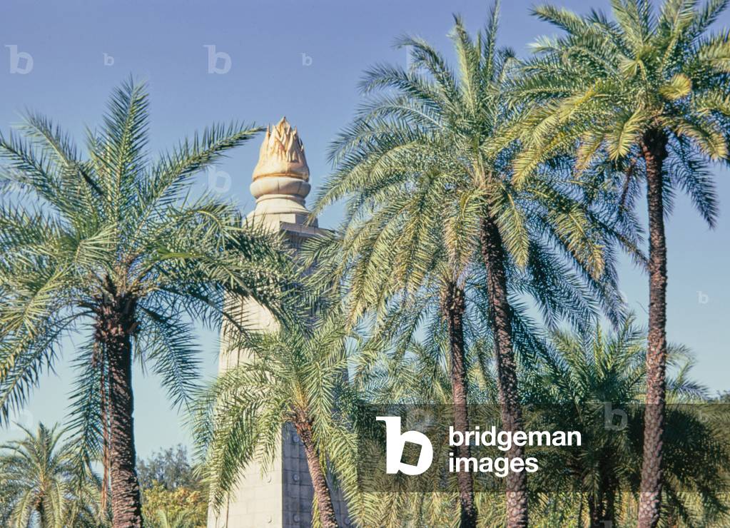 Snjan Image of Sanjan Column, commemorating the place where the Parsees first ...