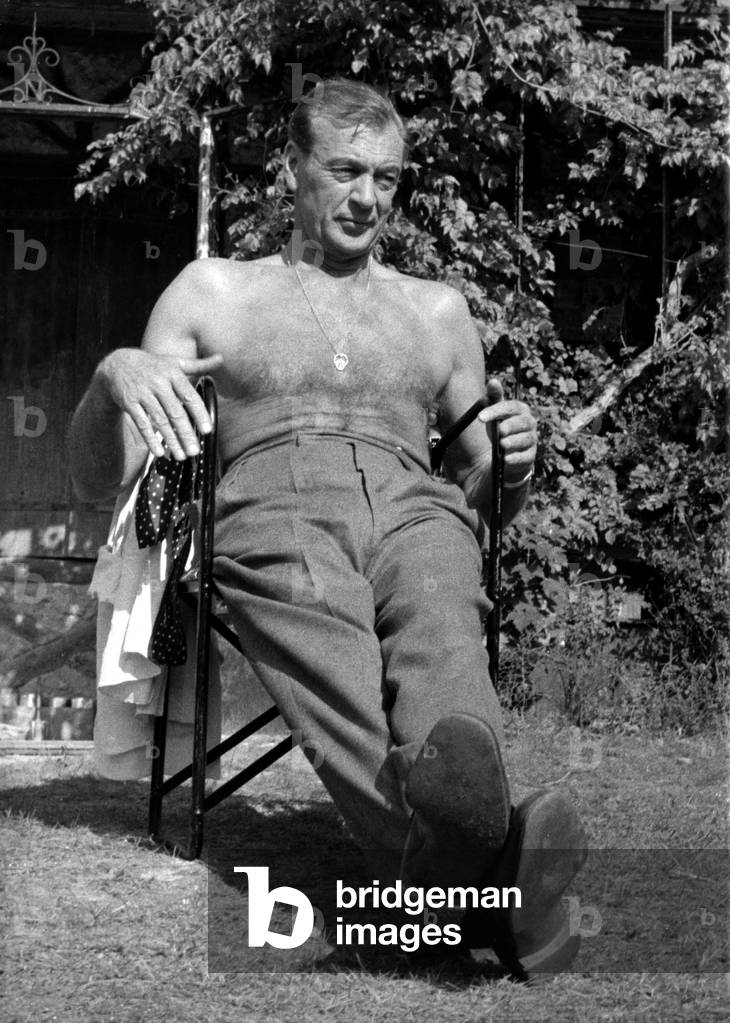 Immagine di Fotografia "Gary Cooper Torso Nude" 1956, b/w