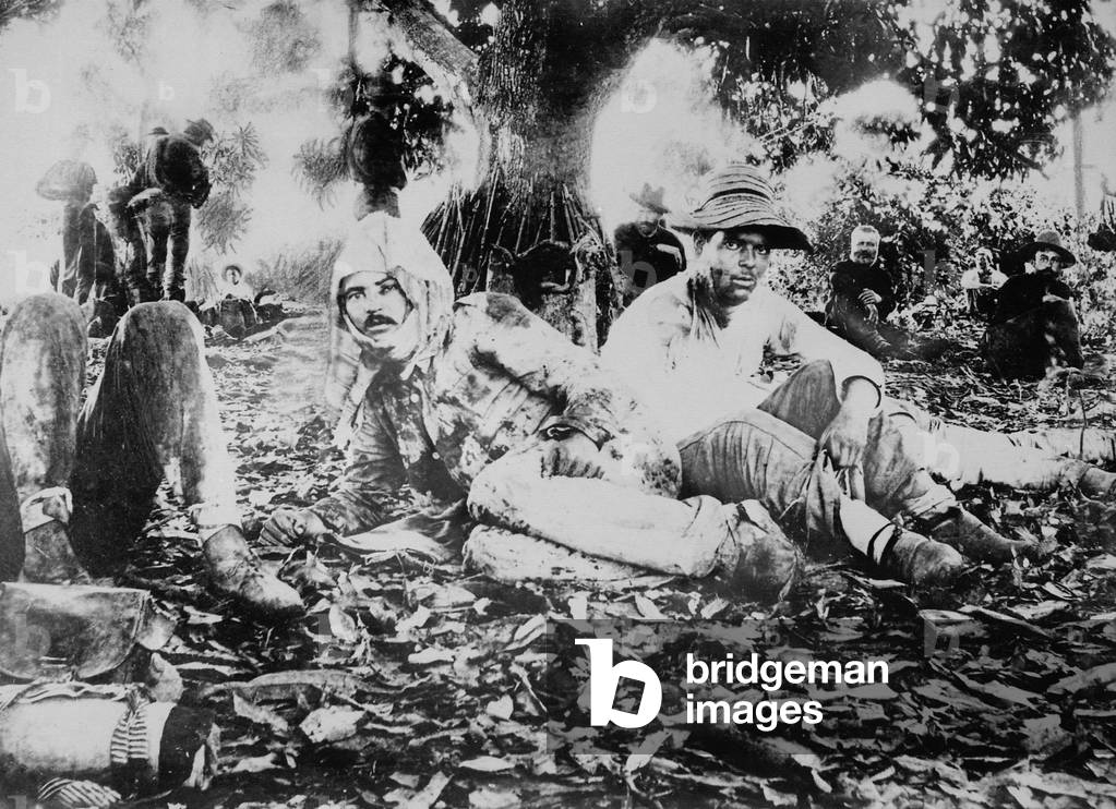 Immagine di Fotografia "Prigionieri spagnoli feriti all'ospedale di brigata sulla collina di San Juan (foto in