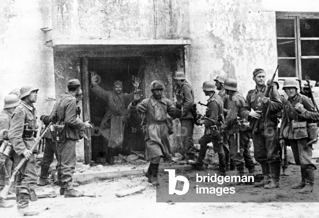 Image Of German Soldiers Take Russian Prisoners 1942 b w Photo 